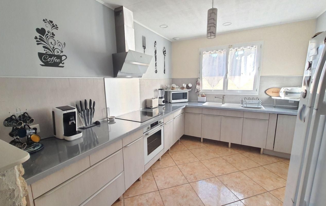 JANSANA IMMOBILIER : House | LEZIGNAN-CORBIERES (11200) | 105 m2 | 280 000 € 