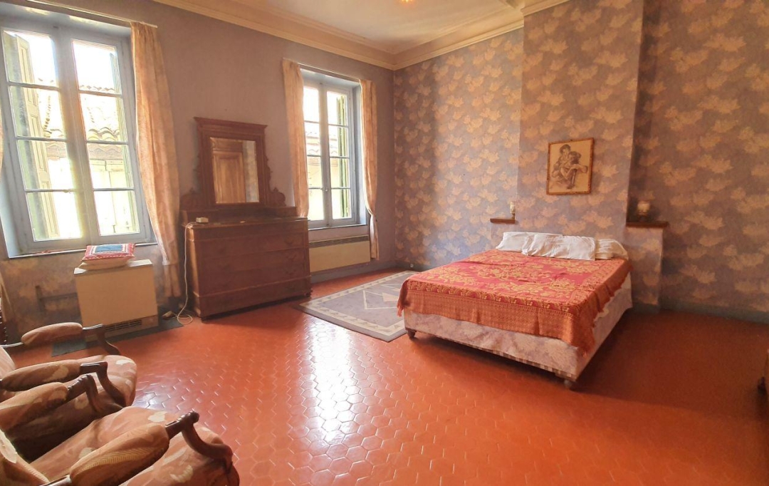 JANSANA IMMOBILIER : House | MONTREDON-DES-CORBIERES (11100) | 300 m2 | 696 800 € 