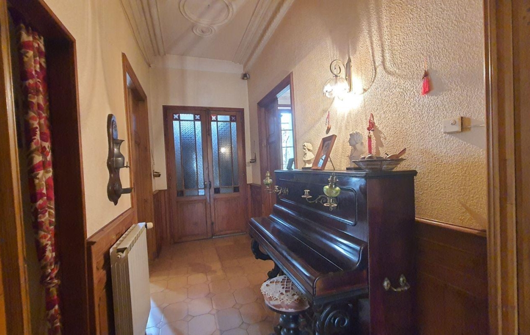 JANSANA IMMOBILIER : House | MONTREDON-DES-CORBIERES (11100) | 300 m2 | 696 800 € 