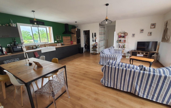 Maison SAINT-ANDRE-DE-ROQUELONGUE 90 m2 245 000 € Maison SAINT-ANDRE-DE-ROQUELONGUE 90 m2 245 000 €